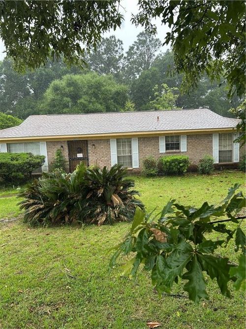 4933 Pineridge Dr N, Eight Mile, AL, 36613-2151 | Card Image
