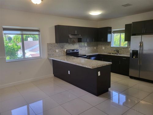 1027-1027 Sw 11th Ave, Miami, FL, 33130-3623 | Card Image