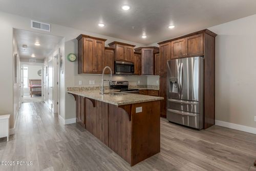 5202-1128 S 820 E, Heber City, UT, 84032-5800 | Card Image