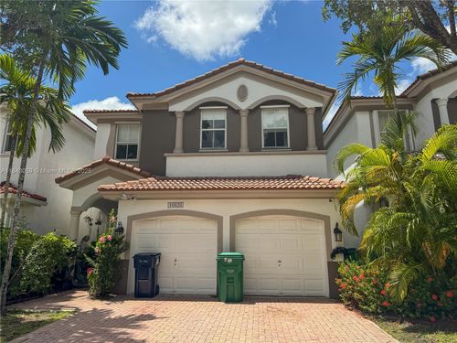 10828-10828 Nw 85th Ter, Doral, FL, 33178-1545 | Card Image