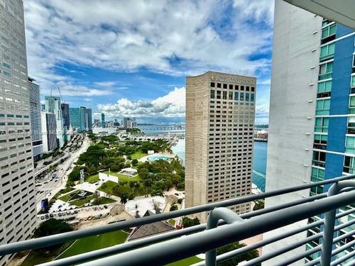 apt-2924-325 S Biscayne Blvd, Miami, FL, 33131-2474 | Card Image