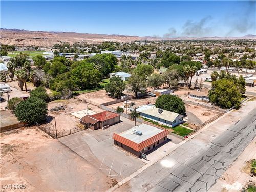 261 S Jones St, Overton, NV, 89040-9027 | Card Image