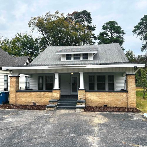 218 Pine Bluff St, Malvern, AR, 72104-4228 | Card Image