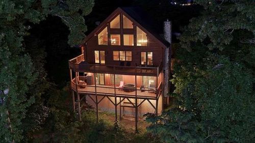 135 Ridge Top Dr, Topton, NC, 28781-6514 | Card Image
