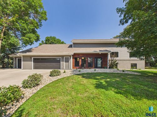 1608 E Rushmore Dr Drive, Brandon, SD, 57005 | Card Image