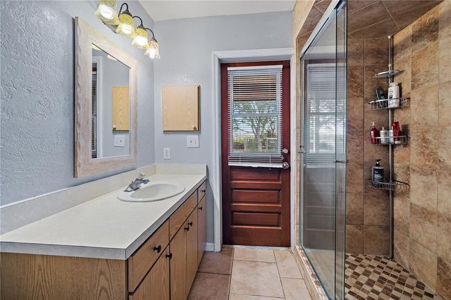 6204 Juel Gill Rd, Home with 3 bedrooms, 2 bathrooms and null parking in Myakka City FL | Image 20
