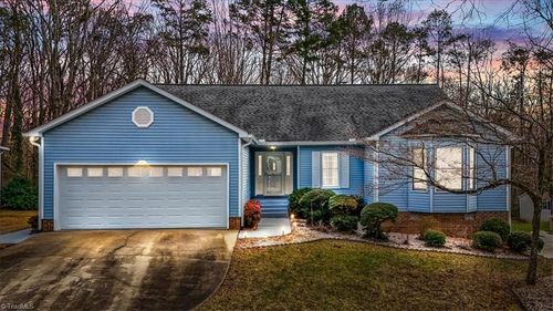 3200 Hickory Ridge Drive, Winston Salem, NC, 27127 | Card Image