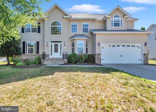109 Briarwood Cir, DENTON, MD, 21629-3064 | Card Image