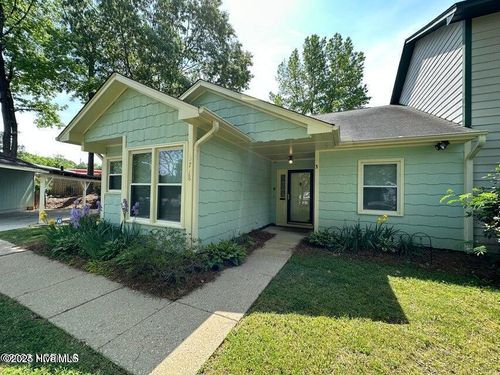 3718 Pine Knoll Dr, Raleigh, NC, 27604-3361 | Card Image