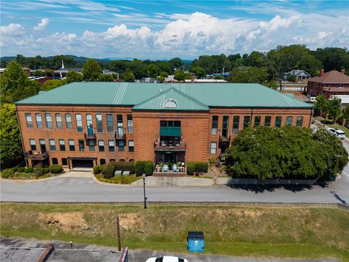 206-102 Russell Street, Easley, SC, 29640 | Card Image