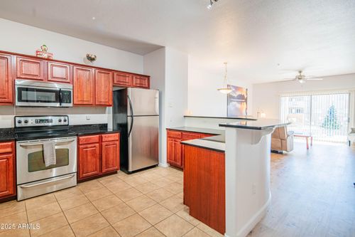 3025-920 E Devonshire Ave, Phoenix, AZ, 85014-4613 | Card Image