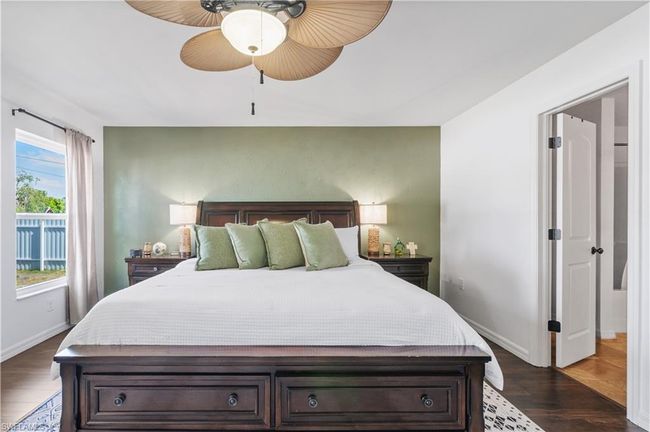 420 Se 13 Th Ct, House other with 4 bedrooms, 3 bathrooms and 2 parking in Cape Coral FL | Image 10