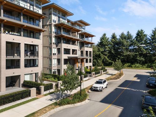222-7588 16th St, Burnaby, BC, V3N0H8 | Card Image