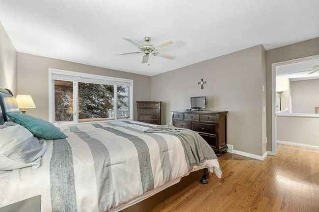 49 Douglasbank Gardens Se, Home with 3 bedrooms, 3 bathrooms and 4 parking in Calgary AB | Image 28