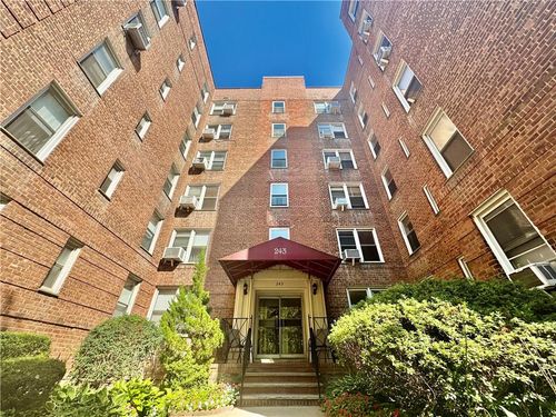 apt-5k-243 Mcdonald Ave, Brooklyn, NY, 11218-1439 | Card Image