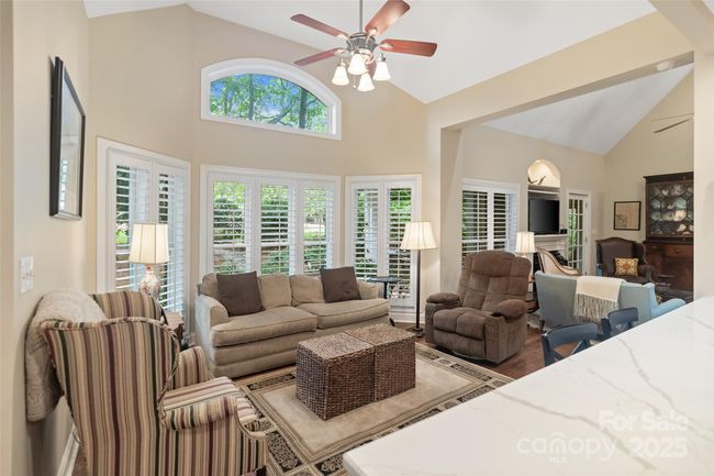 23 Tanglewood Rd, House other with 3 bedrooms, 3 bathrooms and null parking in Lake Wylie SC | Image 8