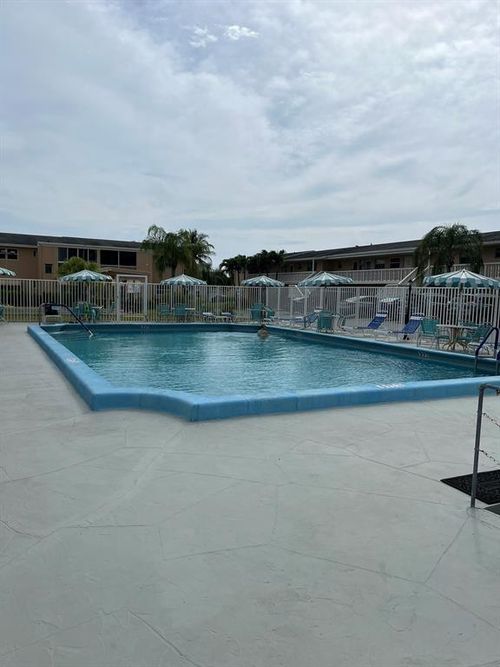 apt-202-2191 Ne 1st Ct, Boynton Beach, FL, 33435-2305 | Card Image