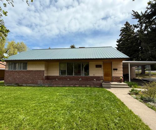 1407 California Ave, Klamath Falls, OR, 97601-2443 | Card Image