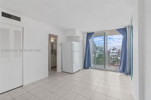 9c-1750 James Ave, Miami Beach, FL, 33139-7562 | Card Image