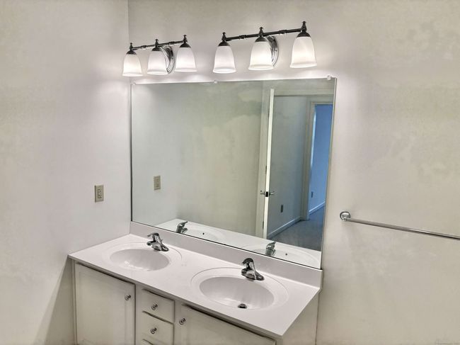 UNIT-36 - 38 Hope St, Condo with 1 bedrooms, 1 bathrooms and 2 parking in Niantic CT | Image 9