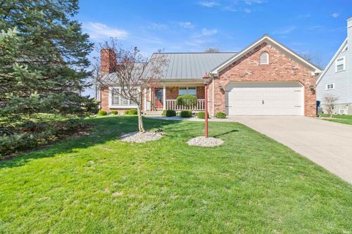 1045 Walnut Creek Ln, Gas City, IN, 46933-1497 | Card Image