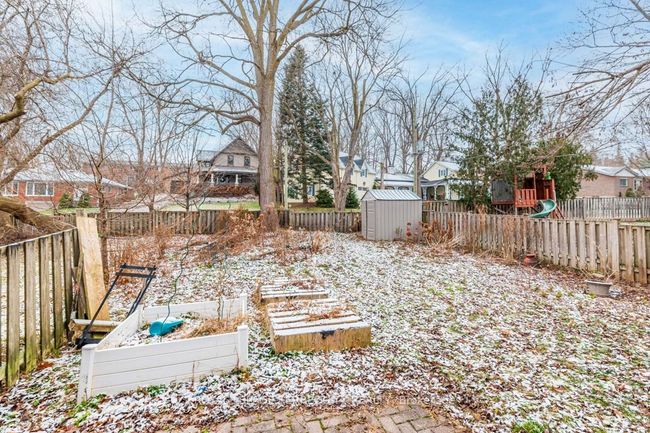 58 Main St N, House attached with 3 bedrooms, 1 bathrooms and 2 parking in Newmarket ON | Image 29