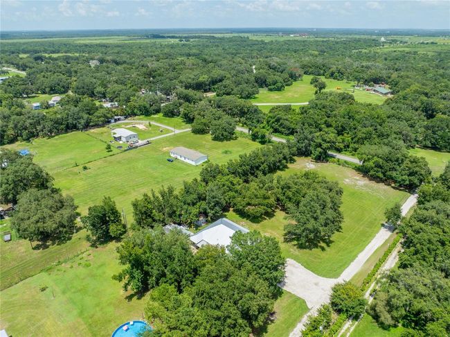 9017 County Line Rd, House other with 3 bedrooms, 3 bathrooms and null parking in LITHIA FL | Image 43