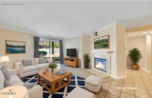 211-5805 Oak Bend Ln, Oak Park, CA, 91377-5609 | Card Image