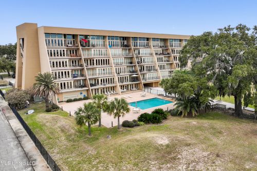 apt-405-520 Beach Blvd, Biloxi, MS, 39530-4468 | Card Image