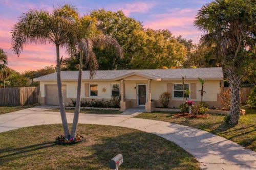 5281 57th Street N, Kenneth City, FL, 33709 | Card Image