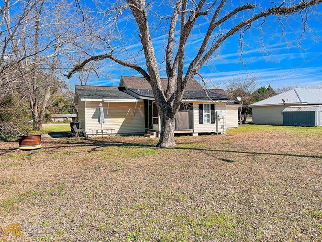 304 Harvey St, House other with 2 bedrooms, 1 bathrooms and 1 parking in Screven GA | Image 24
