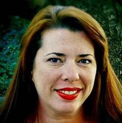 Deella Hoberg