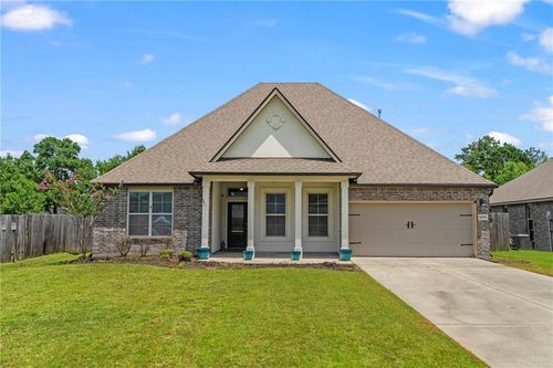 16819 Highland Heights Dr, Covington, LA, 70435-5662 | Card Image
