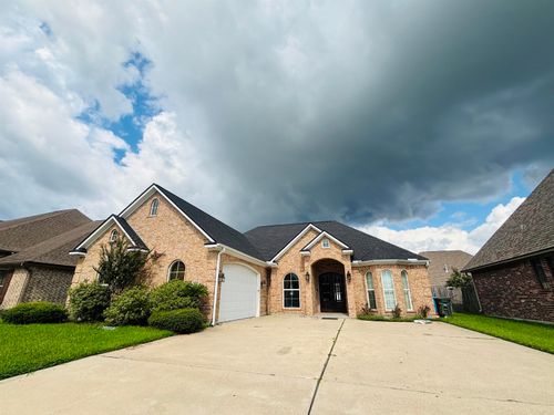 3520 Canyon Ln, Beaumont, TX, 77713-4205 | Card Image