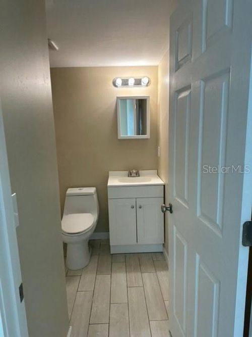 4131-4131 Dolphin Dr, TAMPA, FL, 33617-7355 | Card Image