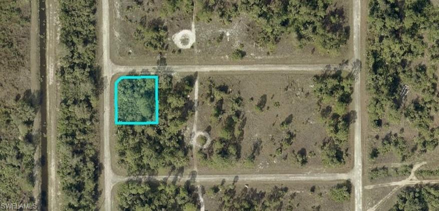 Land in LEHIGH ACRES