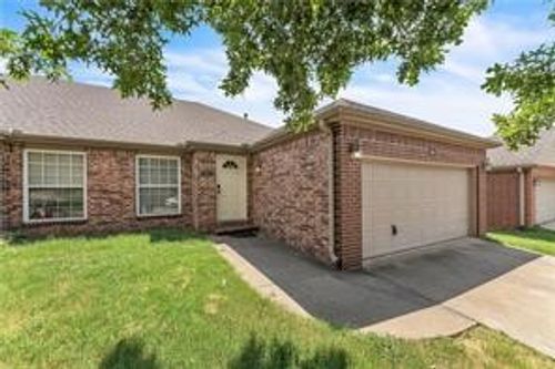 286-288 Copper Oaks Dr, Centerton, AR, 72719-9786 | Card Image