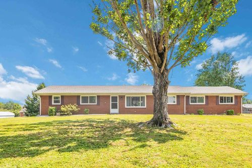 333 Sioux Trl, Somerset, KY, 42501-3209 | Card Image