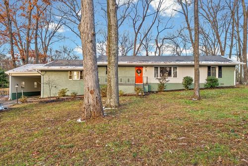 120 N Sunset Cir, Hopkinsville, KY, 42240-3832 | Card Image