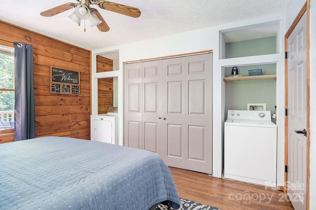 2266 Sugar Mountain Road, House other with 3 bedrooms, 2 bathrooms and null parking in Newland NC | Image 12