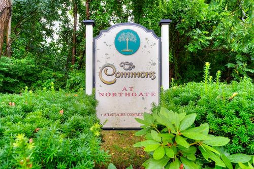 14-20 Northgate Ct, North Grafton, MA, 01536-1589 | Card Image