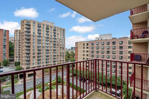 apt-706-1220 Blair Mill Rd, SILVER SPRING, MD, 20910-4812 | Card Image