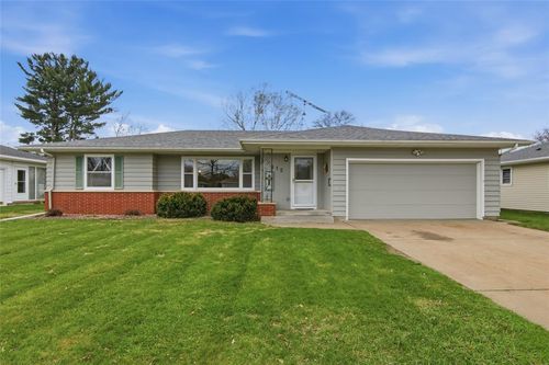 815 E Grant Ave, Eau Claire, WI, 54701-6410 | Card Image