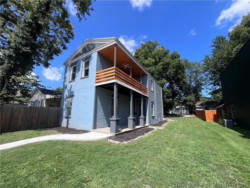 1020 W 2nd St, Madison, IN, 47250-3020 | Card Image