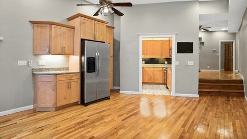 174-174 Elm St, Everett, MA, 02149-5222 | Card Image