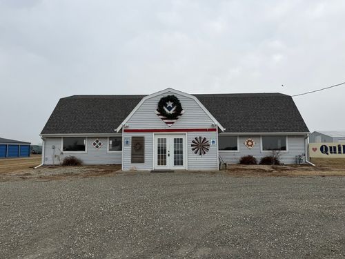 9843 Hoover Rd, ROCK FALLS, IL, 61071-9350 | Card Image