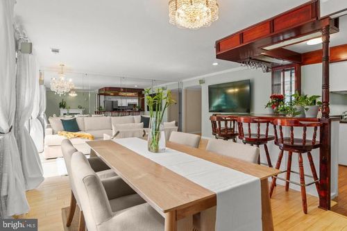 252-115 E Kings Highway Highway, MAPLE SHADE, NJ, 08052 | Card Image