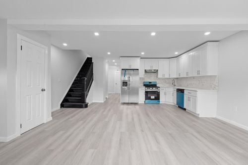 19432 113th Rd, Saint Albans, NY, 11412-2422 | Card Image