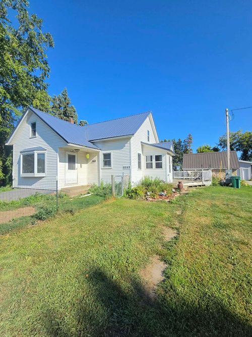 6849 247 Hwy Ne, Elgin, MN, 55932-9521 | Card Image