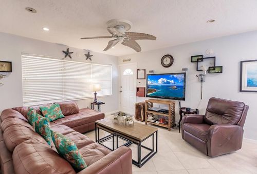 8-6020 Midnight Pass Road, SARASOTA, FL, 34242 | Card Image